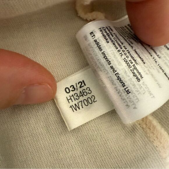 Adidas T-Shirt Mens Sz S Ivory Crewneck Embroidered Trefoil Logo RARE - Picture 11 of 13